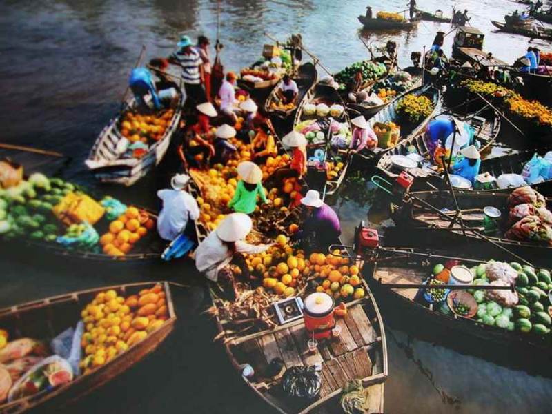 cai rang is een markt op het water wat voorkomend is in vietnam